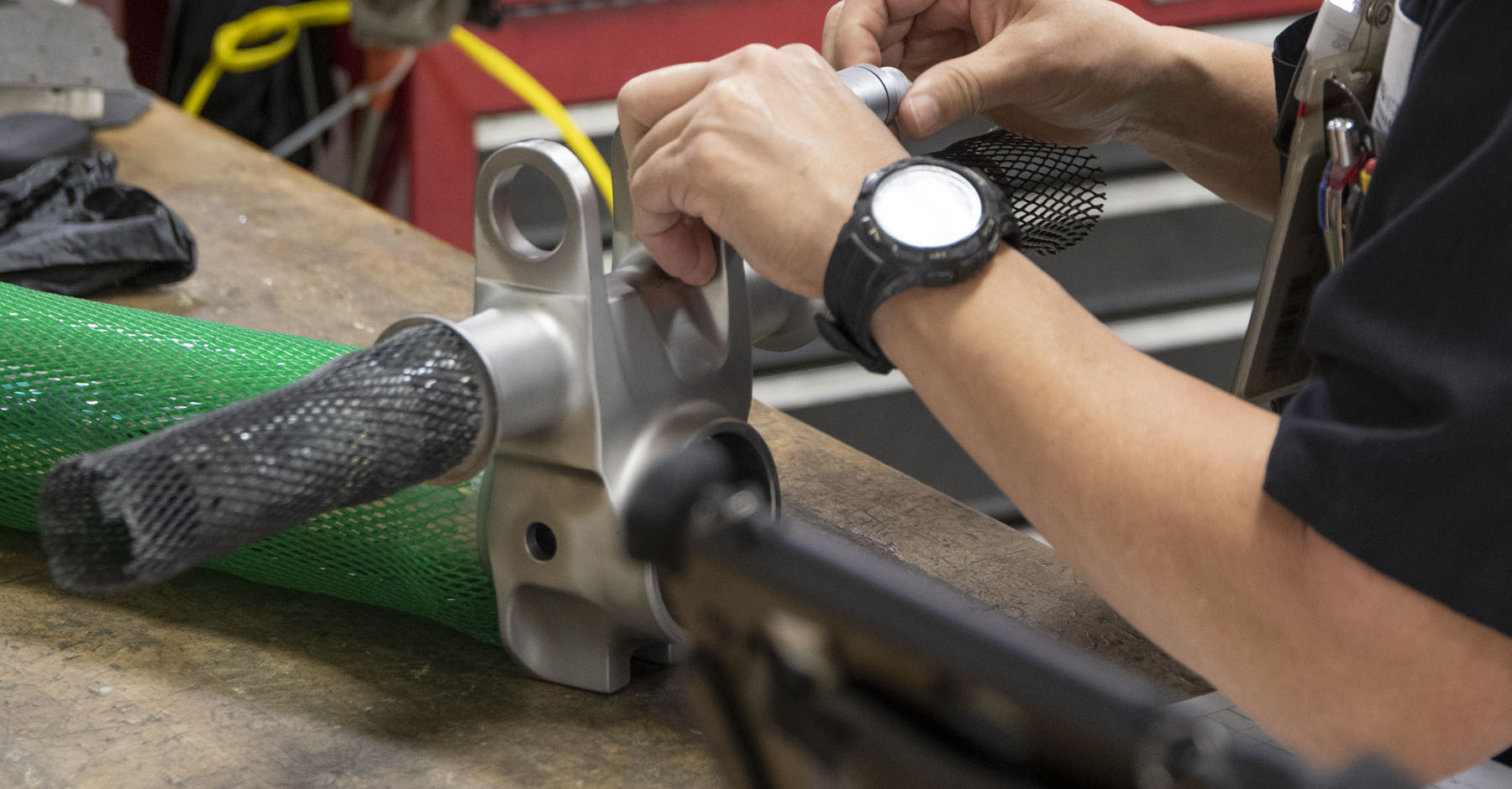 Landing Gear Repair and Overhaul Professional Aircraft Accessories